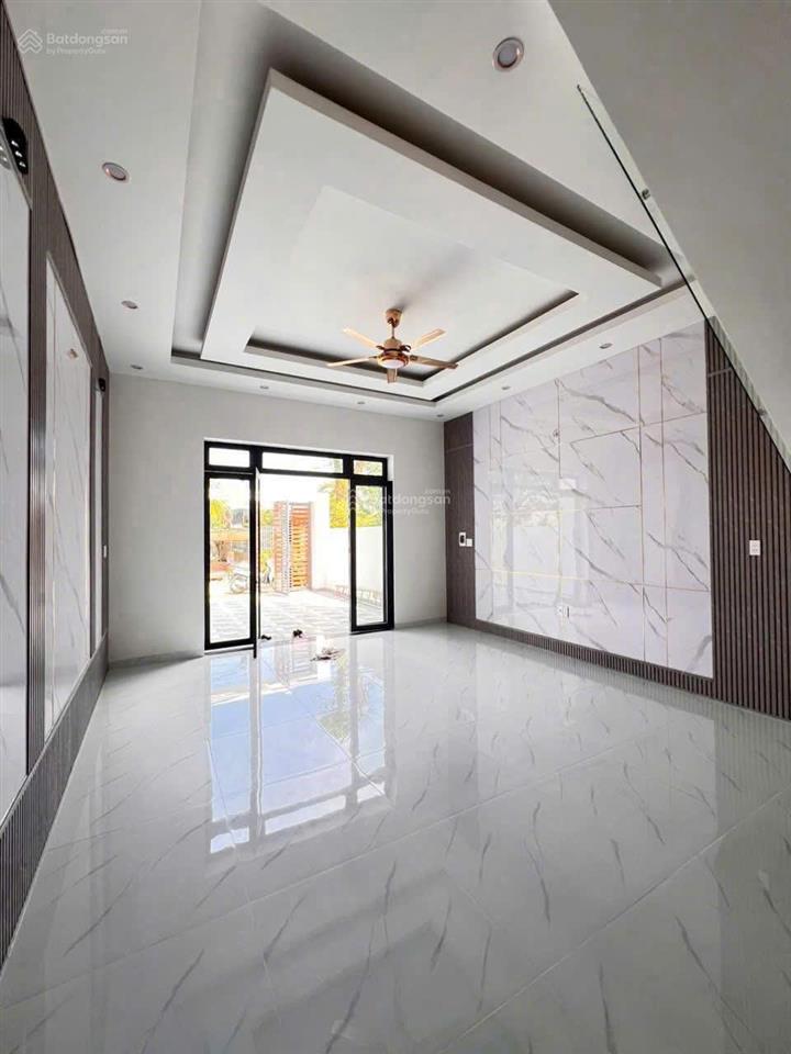 Bán nhà mặt phố gần trung tâm biên hòa sổ sẵn thổ cư