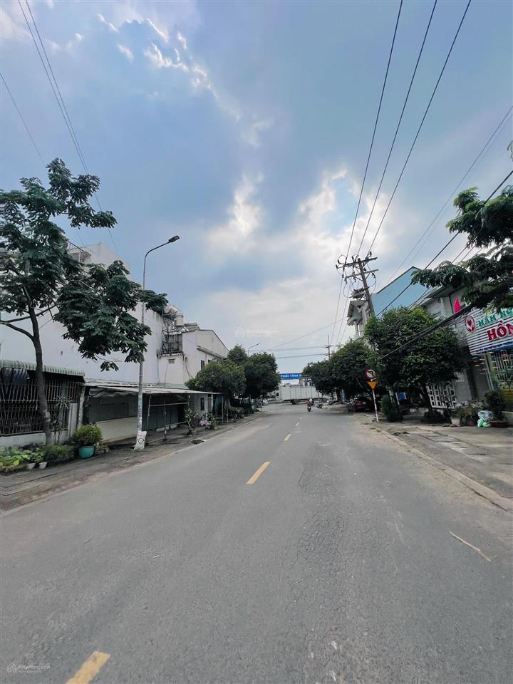 Bán đất thổ cư khu vực cổng 11, biên hòa