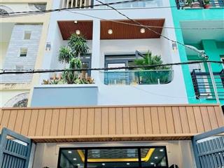 Bán nhà 3 tầng, 63m2 (4,5 x 14) giá 3,2 tỷ ,sổ hồng chính chủ, ngay đ. bùi hữu nghĩa, p2 bình thạnh