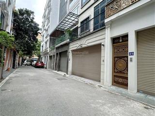 Siêu hiếm  xuân la hà nội  phân lô  thang máy  thoáng trước sau  gara  ô tô tránh kinh doanh