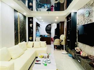 Cực phẩm phùng chí kiên cầu giấy !!!!