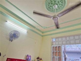 Cây xăng lê văn việt  nhà đẹp 2 tầng 4.5x18m 81m2 hxh  giá 5. xtỷ tăng nhơn phú a  quận 9
