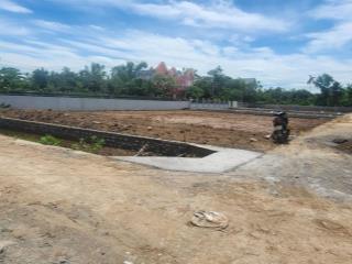 Đất gần khu công nghiệp tràng duệ 3 . 100 mét thổ cư hơn 600 mét đất vườn . giá chỉ hơn 2 triệu