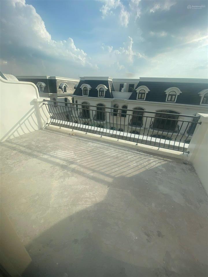 Bán nhanh liền kề 55m² xây 5 tầng mặt tiền 5m vị trí trung tâm vh ocean park 2 sẵn sổ, giá 8,4 tỷ