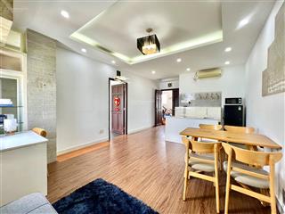 Cho thuê căn hộ 1 phòng ngủ tách bếp cửa sổ, thang máy, rộng 50m2, ngay bigc tô hiến thành quận 10