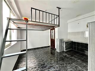 Căn hộ duplex cửa sổ, phòng mới 100% full nội thất, rộng 30m2, 4 người 3 xe gần đại học kinh tế ueh