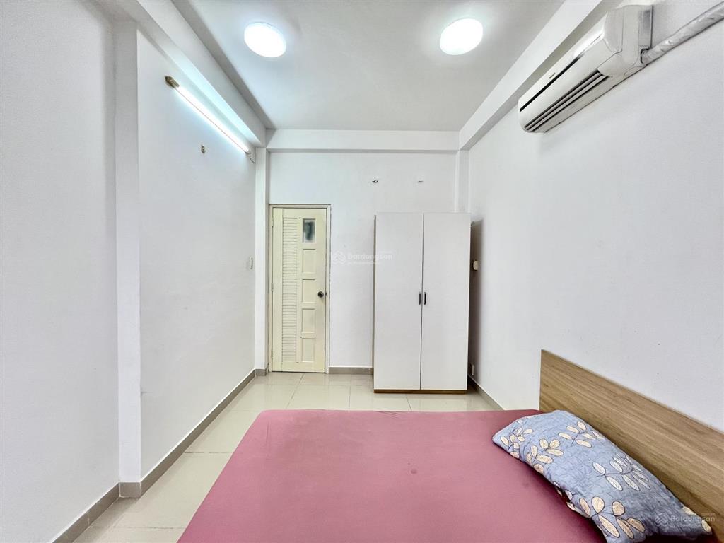 Cho thuê căn hộ studio bancol, full nội thất, rộng 30m2, gần vòng xoay cống quỳnh q1