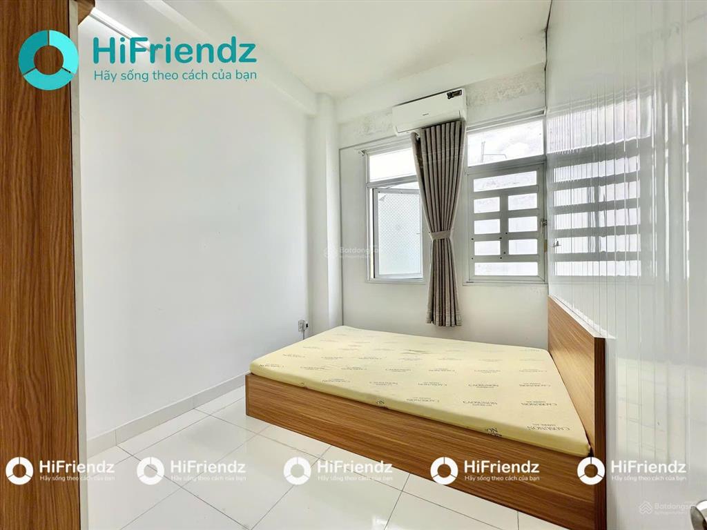 Cho thuê căn hộ 2pn cửa sổ, máy giặt riêng, rộng 55m2, 5 người 5 xe, ngay vòng xoay lê đại hành