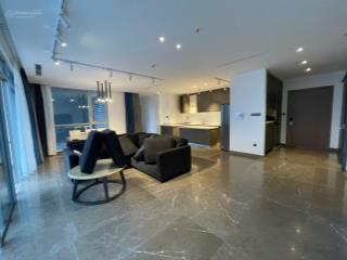 Bán 4 phòng ngủ penhouse vinhomes central park căn diện tích lớn