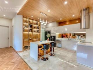 Cần bán gấp penthouse góc park 4.04  vinhomes central park