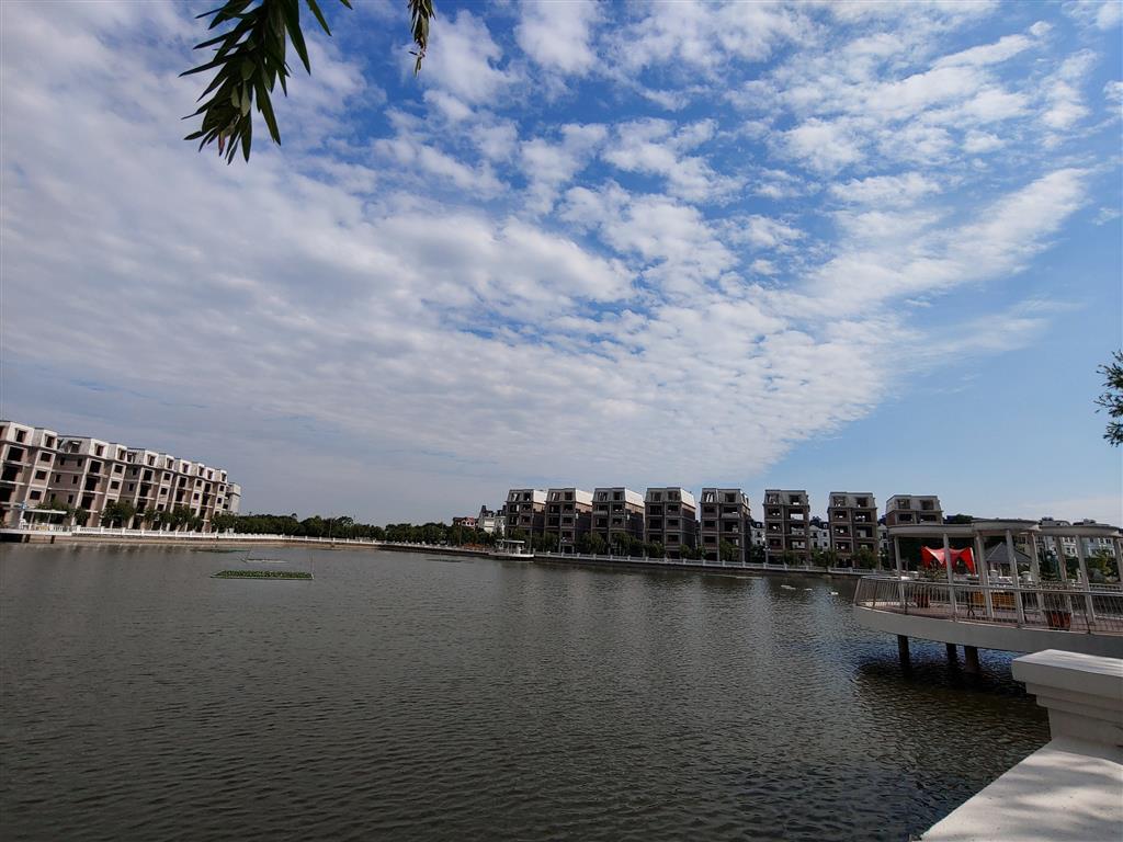 BÁN CĂN BIỆT THỰ 2 MẶT ĐƯỜNG VIEW HỒ ĐIỀU HÒA TRUNG TÂM KDT LIDECO (0915458886)