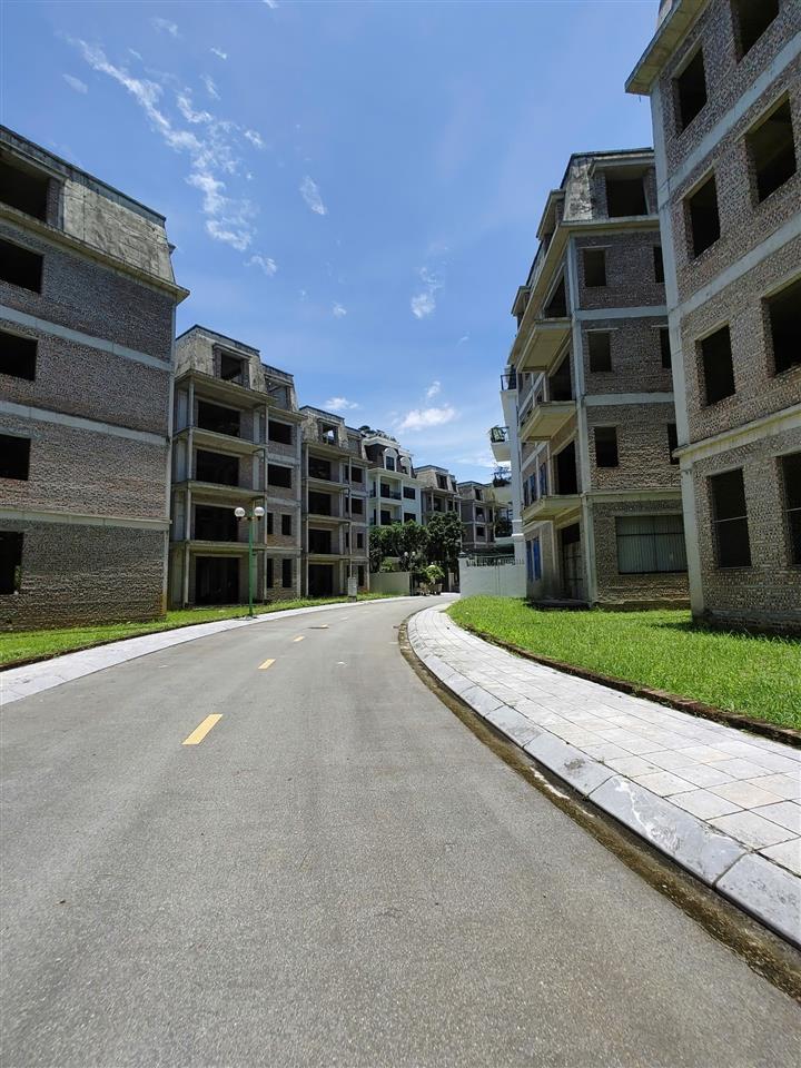 SIÊU PHẨM BIỆT THỰ VIEW HỒ 380M2, DÃY NV23 KĐT LIDECO (0915458886)