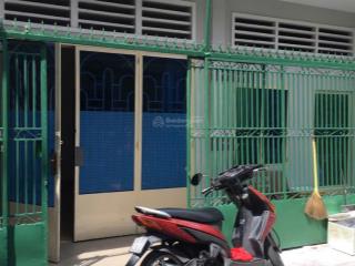 Bán nhà đường lạc long quân, p. 9, tân bình, dt 101m2.  0988 738 ***