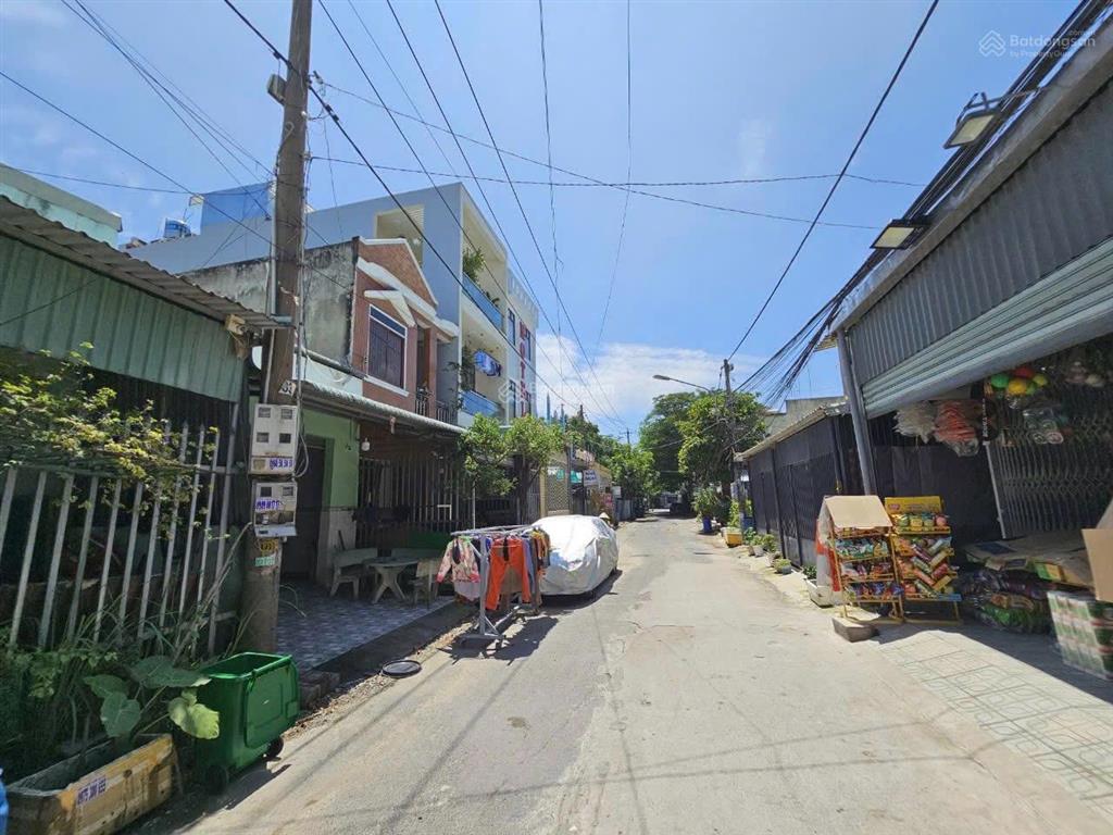 Bán nhanh lô đất 105m2 có 65m2 thổ cư, khu phố thắng lợi 2, mt đường nhựa 5m, cách dt 743b 500m