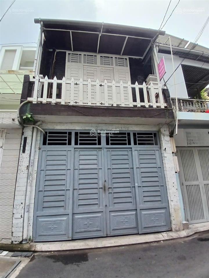 Ngộp bank bán gấp gấp, mặt tiền giá rẻ như hẻm, đường trần hữu trang, 5x13m, 60m2, 10,5 tỷ tl