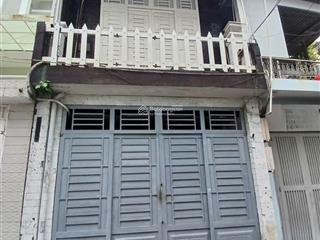 Bán gấp, nhà mặt tiền giá rẻ như hẻm, đường trần hữu trang, 5x13m, 60m2, 10,5 tỷ tl