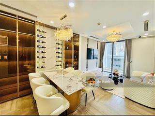 Định cư gấp cần bán căn hộ chung cư rivera park sài gòn, quận 10 ,70m2, 2pn2wc, 1,76 tỷ