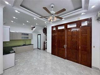 Trung tâm hai bà trưng, nhà 5 tầng mới tinh, gần phố, gần ô tô, chỉ hơn 7 tỷ