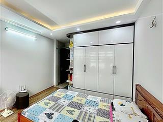 Bán nhà khương đình, 30m2, 5 tầng, sân rộng, ngõ thông, gần ngã tư sở, sổ đỏ, nhỉnh 7 tỷ