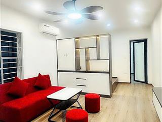 Lô góc thoáng sáng  tầng 3 đẹp  ô tô đỗ cửa gần hồ văn chương  sổ đỏ cc  nhỉnh 3 tỷ
