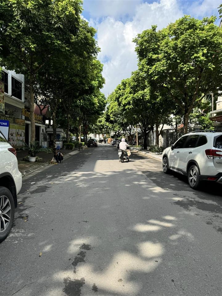 Giá tốt! bán đất phân lô phố hoa bằng, cách ô tô tránh 10m, 2 thoáng sáng, kd, 50m2, 12.5 tỷ