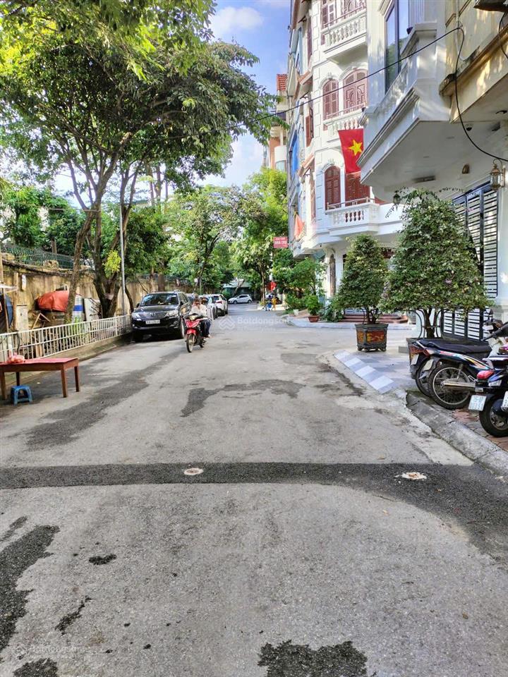 Độc nhất! bán đất phân lô phố hoa bằng, ô tô tránh 10m, ô tô 7 chỗ đỗ cửa, kd, vp, 50m2, 12.5 tỷ