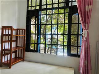Tìm nam ở ghép ký túc xá mới, cửa sổ rộng, xanh mát, hẻm xe hơi, đường d2 nguyễn gia trí