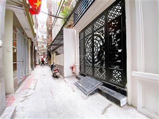 Bán chdv trần khát chân, tt hai bà trưng, 78m2  7 tầng thang máy  22phòng khép kín  13 tỷ