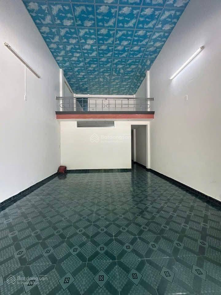 Bán nhà, gác lửng, dương đức hiền, gần biển