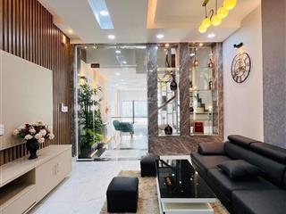 Bán nhà hoàng cầu đống đa, gần 48m2x5t đẹp gần quận ủy, hồ hoàng cầu, vài bước ra mặt phố ô tô đỗ