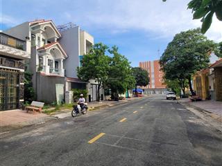 Bán đất ngay tthc dĩ an dt 100m2 giá 2tỷ680, cách đường nguyễn an ninh chỉ 200m, full thổ cư