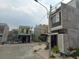 Chủ cần bán gấp lô đất ngay kdc đại quang dĩ an dt 100m2, đi ra chợ thông dụng trong 5p,full thổ cư