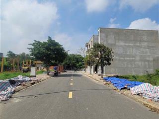 Bán lô đất đẹp trong kdc thuận giao cách ql13 chỉ 1km dt 75m2 đường rộng 12m full thổ cư sổ sẵn.