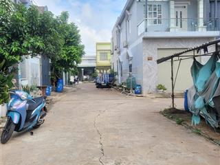Chính chủ cần bán nhà dt 64m2, đang cho thuê 7tr/th, ngay tô ngọc vân, cách ql1a chỉ 500m, sổ sẵn