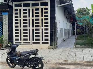 Chính chủ gửi bán căn trọ ngay mỹ phước 3 dt 150m2 gồm 1 nhà đổ tấm và 5p trọ shr thu nhập 7.5tr/th