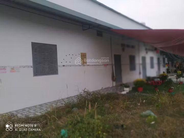 Nhà trọ ngay kcn vsip 2 125m2 gồm 1kiot và 4phòng cho thuê mỗi tháng thu nhập 10tr shr mặt tiền n13