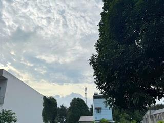 Bán gấp đất gần kdc richland dt 150m2 đi ra chợ bến đồn chỉ 10p full thổ cư shr hỗ trợ giấy phép xd