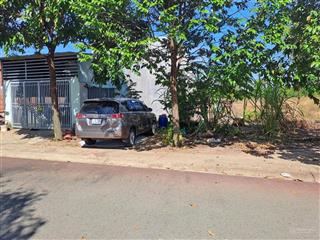 Đất sau đại học thủ dầu một dt 150m2 full thổ cư, dân cư đông đúc cách vành đai 4 chỉ 5km di chuyển