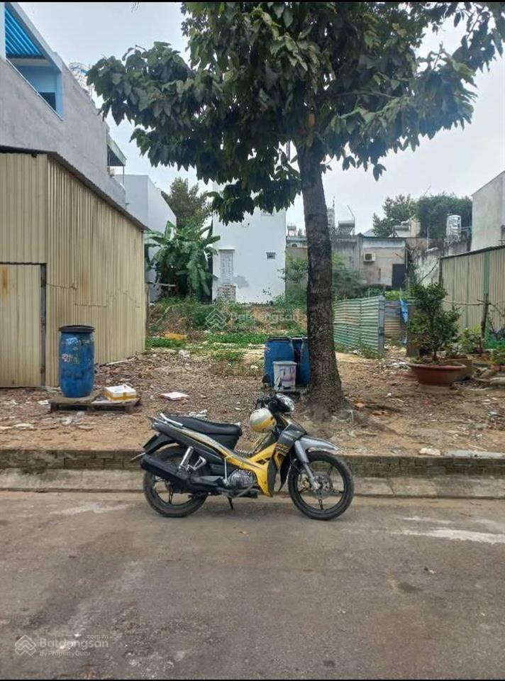 Sang gấp lô đất 99m2/2ty640 ngay chợ đêm việt lập đường số 2 shr ra đường lê trọng tấn 200m