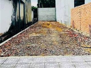 Sang gấp lô đất mặt tiền đường nguyễn văn lộng ngay khu phố bình đức 160m2/2ty8 đường 6m, 100m2 thổ