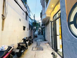 Bán nhà hxh đường trần bình trọng 1 trệt 1 lầu gồm 3pn 2wc, shr dt 32m2 cách cv gia định chỉ 2p