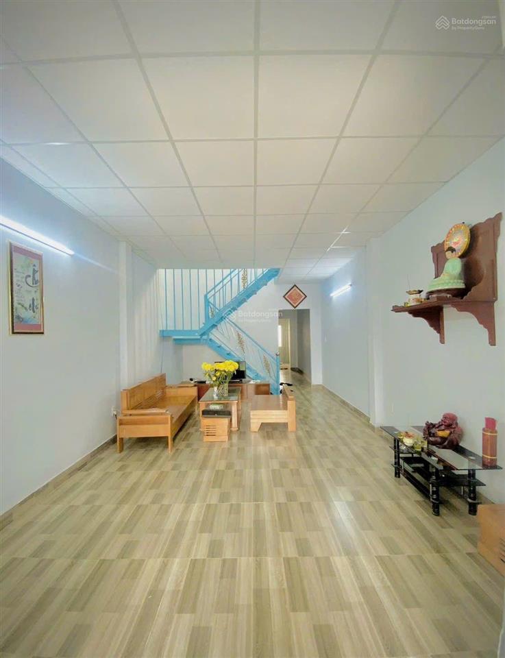 Sang gấp căn nhà ngay đường tân chánh hiệp 7 hxh 80m2 1 trệt 1 lửng đang cho thuê 8 triệu/tháng shr