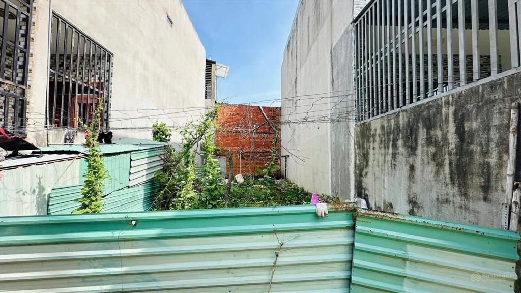 Bán gấp lô đất ngay đường d2 gần trung tâm y tế thành phố dĩ an,shr, full thổ cư dt 66m2 đường 6m