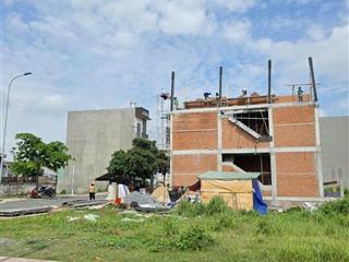 Muốn bán lô đất gần đường dt743 đi vào 200m, shr 71m2 full thổ đường rộng 12m thông 2 đầu có vỉa hè