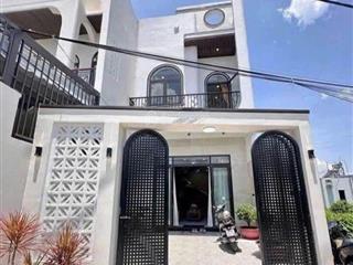 Bán nhà gần bệnh viện đa khoa 1500 giường diện tích 100m2 ngay đường phạm ngọc thạch 3pn 3wc sổ sẵn
