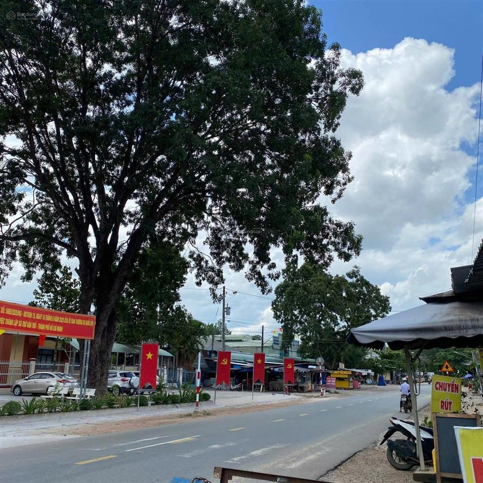 Chủ cần ra nhanh lô đất ngay mặt tiền dt750 diện tích 205m2/ 860 triệu shr sẵn thổ cư xây dựng.