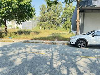 Lô đất siêu phẩm ngay đường n7 vào tầm 100m, dt 150m2 cách trường tiểu học kim đồng 200m, sổ sẵn