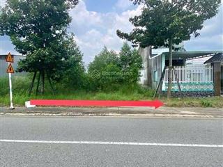 Ra nhanh lô đất siêu phẩm mặt tiền đường nhựa lớn na2 cổng vào kcn mỹ phước 4 dt300m2 sang tên liền