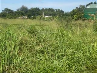 Lô đất đẹp mặt tiền đường trừ văn thố 57 cách đường đt 750 chỉ 80m, dt 225m2 có 100m2 thổ, sổ sẵn