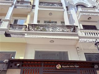 Nhà trệt lửng 2 lầu st khu đồng bộ cao tầng đường nguyễn oanh, 4x16m
